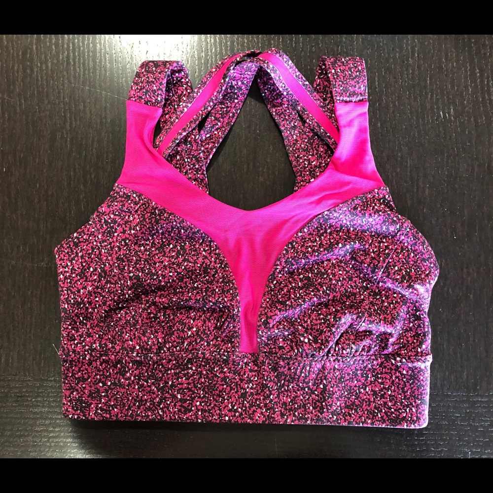 Lululemon pink sports bra